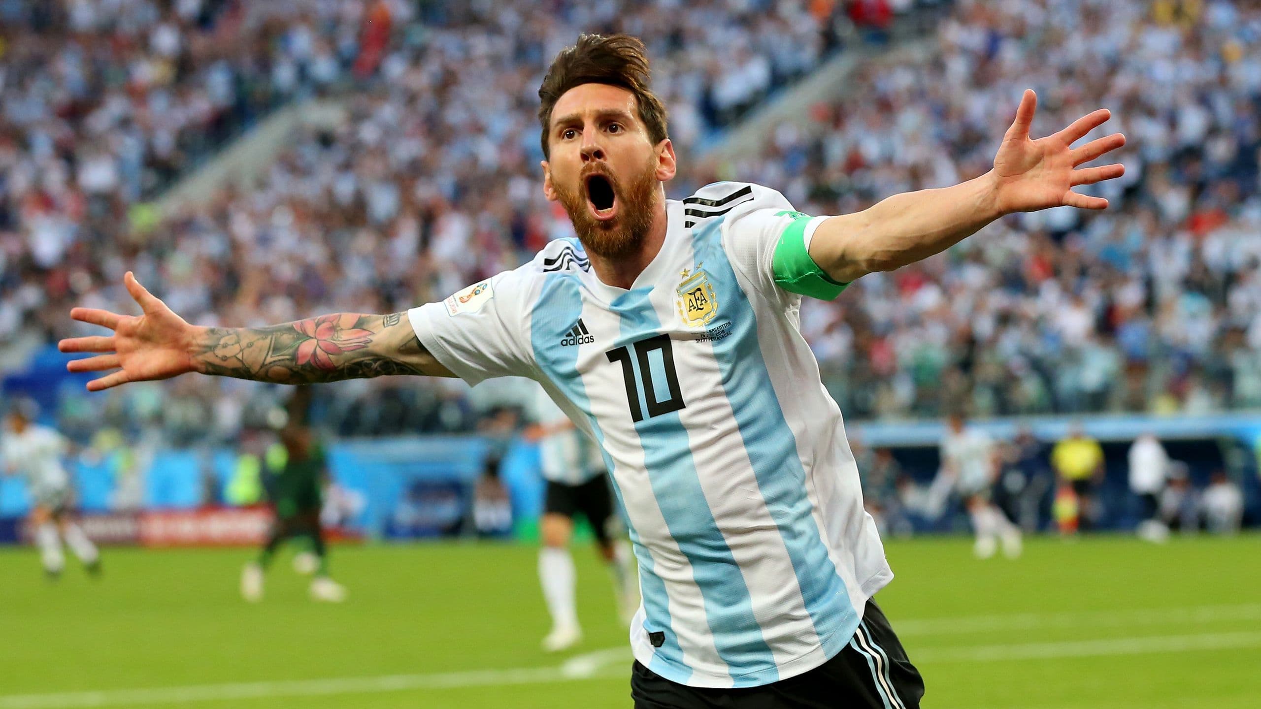 ميسي يسجّل ثنائية ويتجاوز الرقم القياسي التاريخي.. الأرجنتين تهزم النمسا 2-0 وتتأهل لدور الـ32